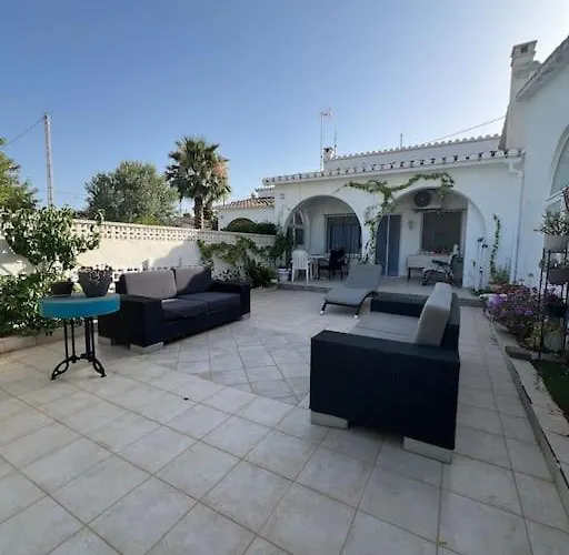 בית נופש Casa En Les Marines, *